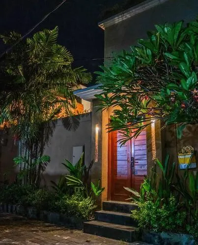 Beautiful And Hidden Paradise In Bali Villa Seminyak